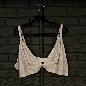 NEW. Old Navy Lace Bralette